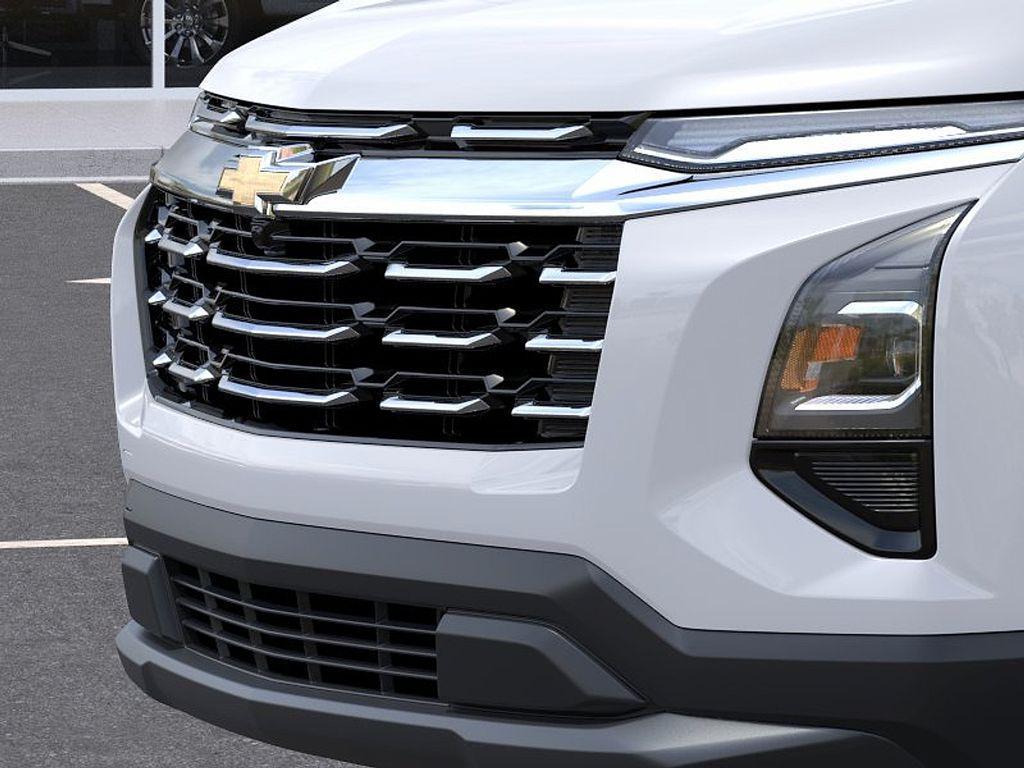 new 2026 Chevrolet Equinox car, priced at $33,205