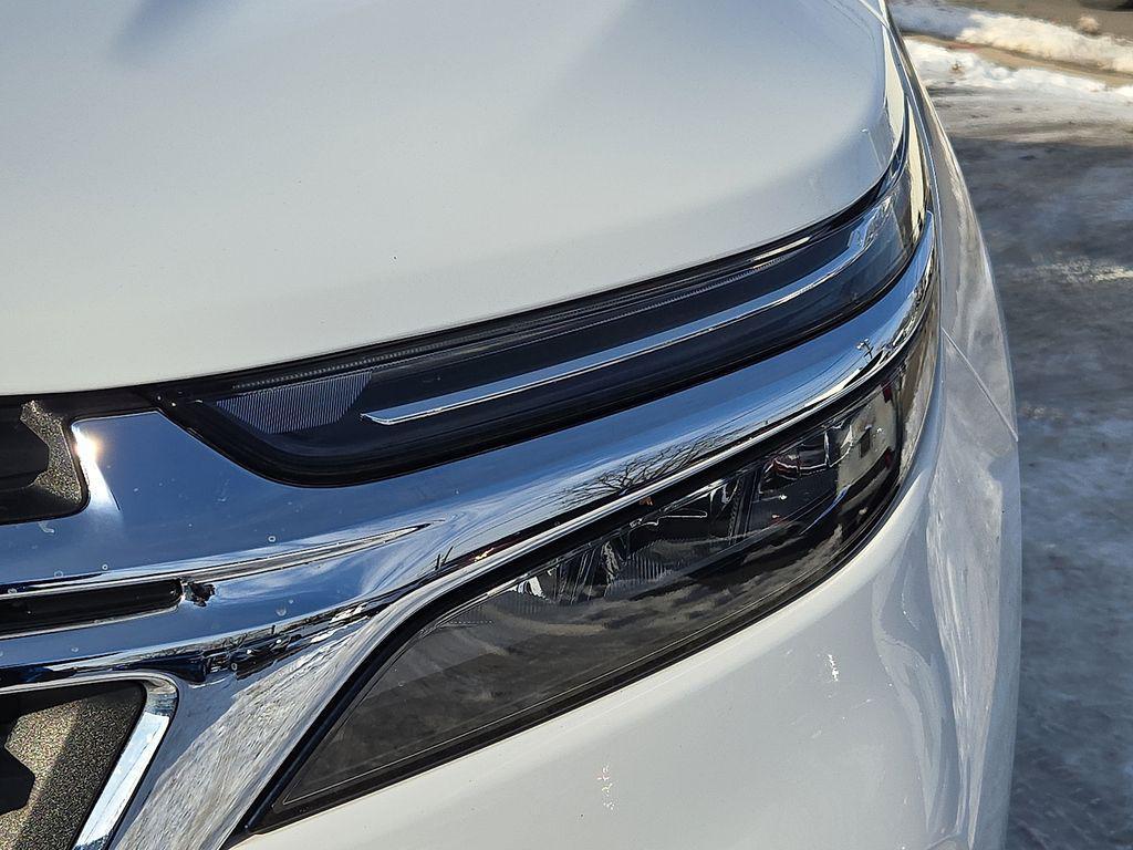 used 2023 Chevrolet Equinox car, priced at $21,000