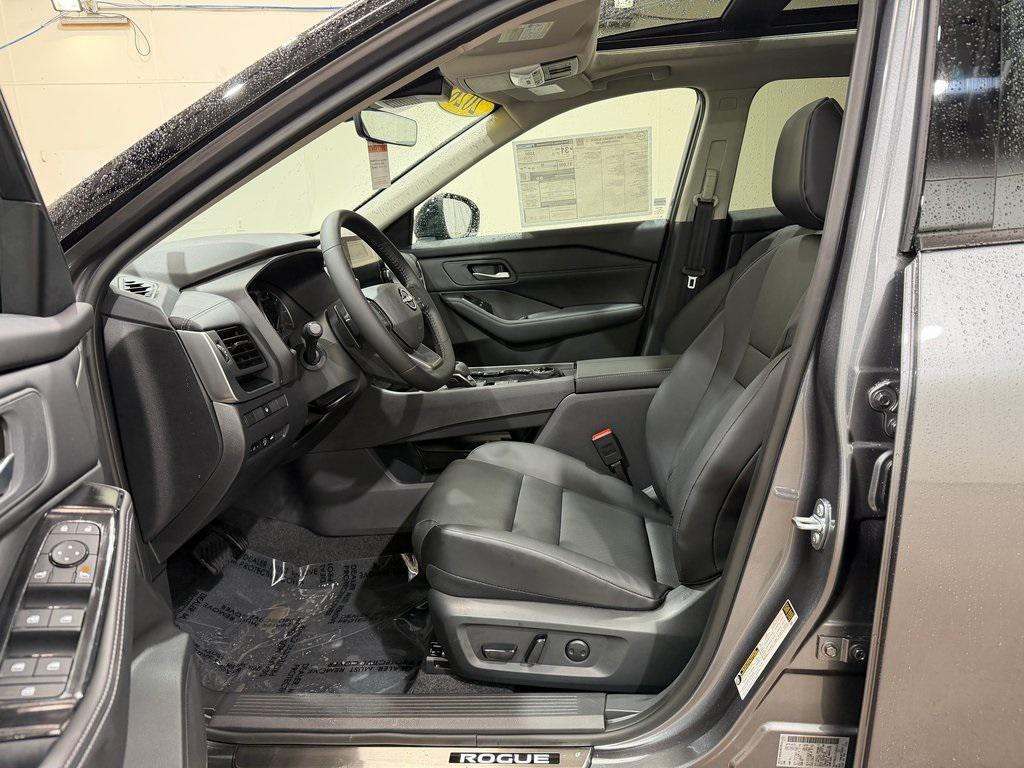 new 2026 Nissan Rogue car, priced at $35,925