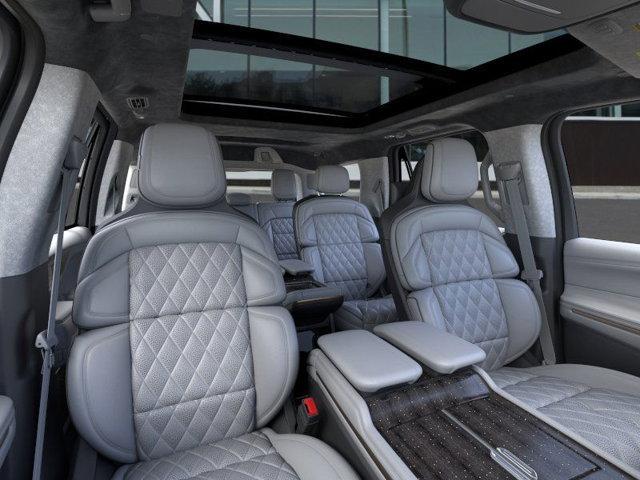 new 2026 Lincoln Navigator car, priced at $125,280