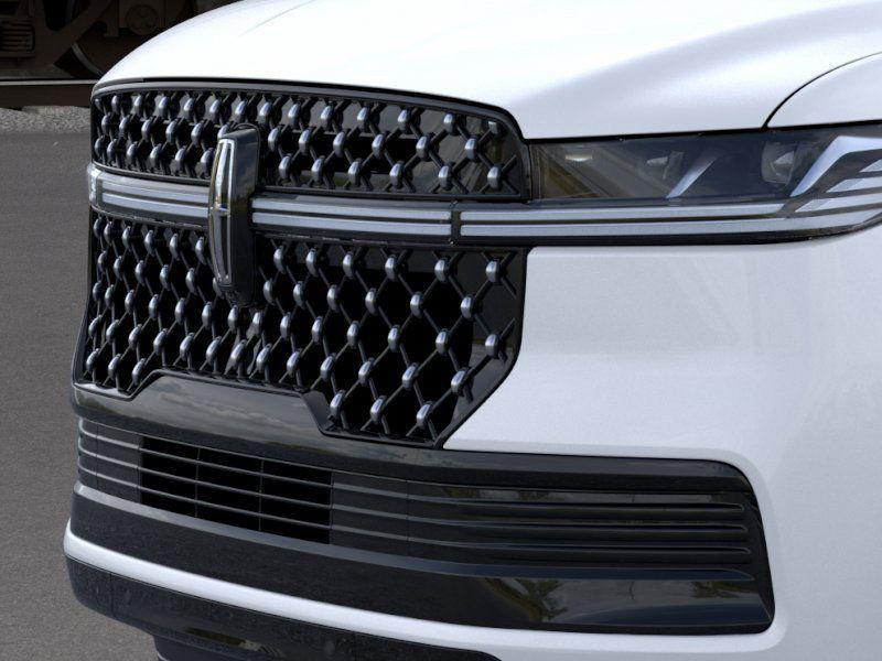 new 2026 Lincoln Navigator car, priced at $123,415