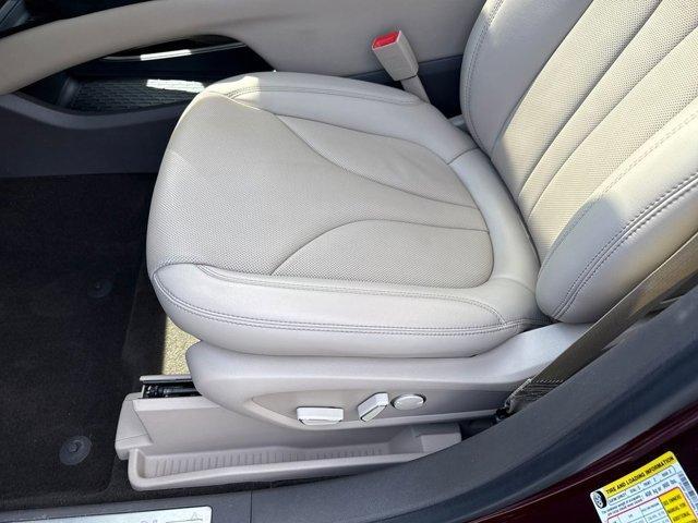 used 2022 Lincoln Nautilus car, priced at $37,152