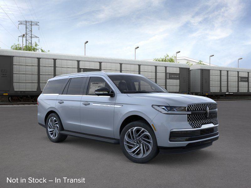 new 2026 Lincoln Navigator car, priced at $96,615