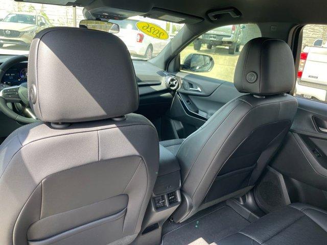 used 2026 Chevrolet Equinox car, priced at $28,662