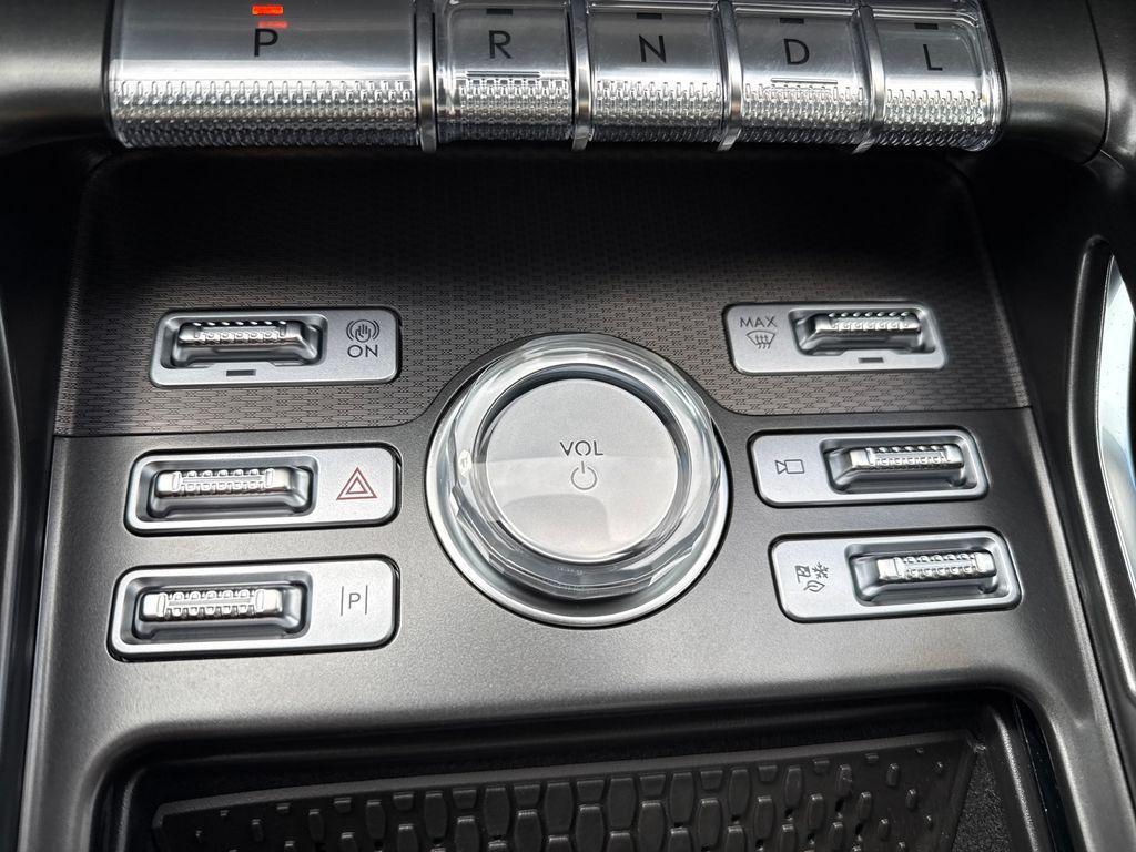 used 2025 Lincoln Nautilus car, priced at $56,171