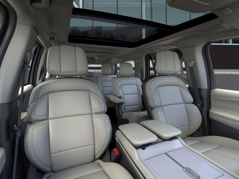 new 2026 Lincoln Navigator L car, priced at $111,315