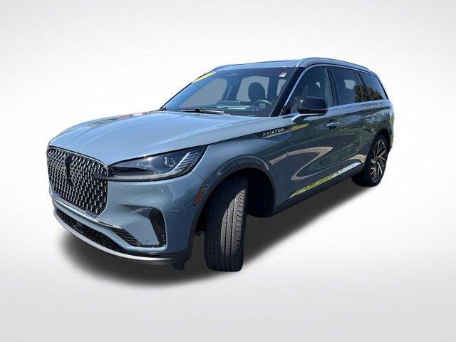 used 2025 Lincoln Aviator car, priced at $67,066