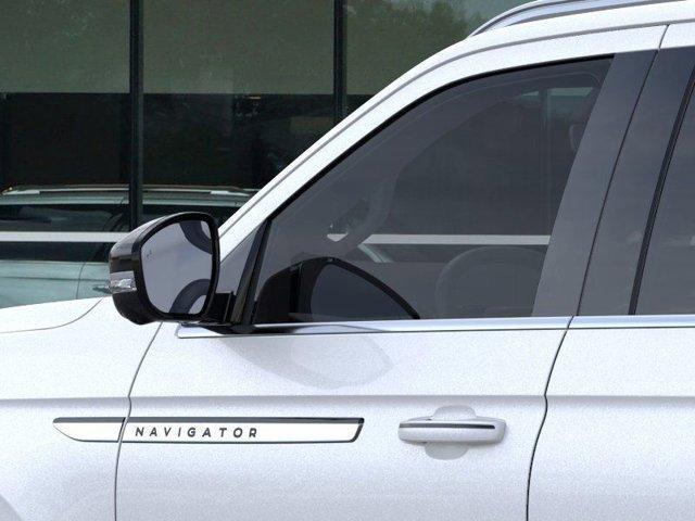 new 2025 Lincoln Navigator L car, priced at $105,930