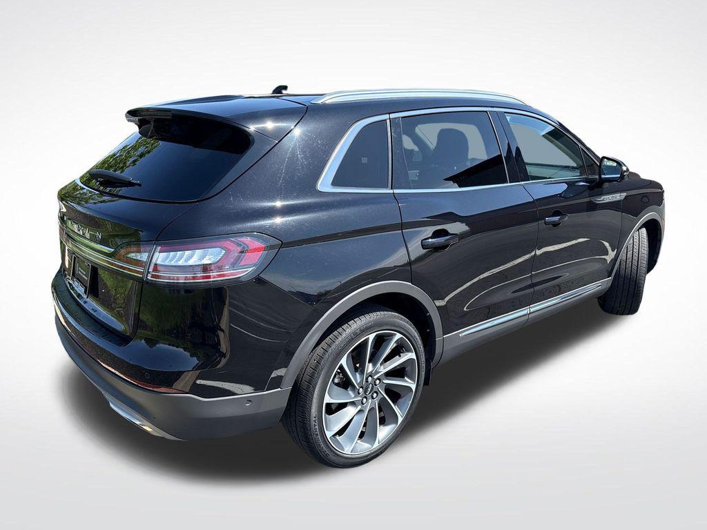 used 2023 Lincoln Nautilus car, priced at $41,066