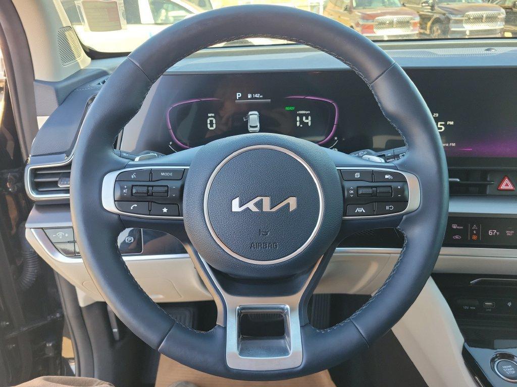 used 2023 Kia Sportage Hybrid car, priced at $25,178