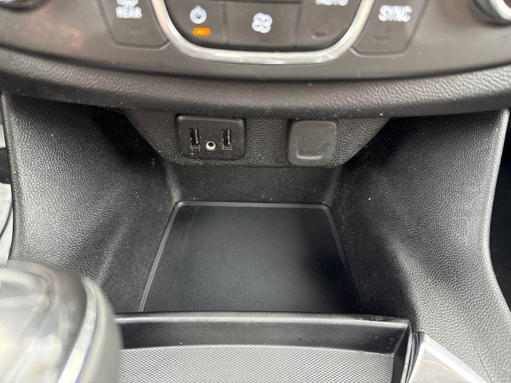 used 2020 Chevrolet Traverse car, priced at $15,613