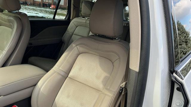 used 2022 Lincoln Aviator car, priced at $32,412