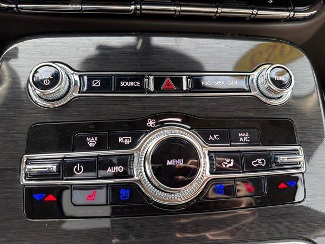 used 2023 Lincoln Nautilus car, priced at $40,180