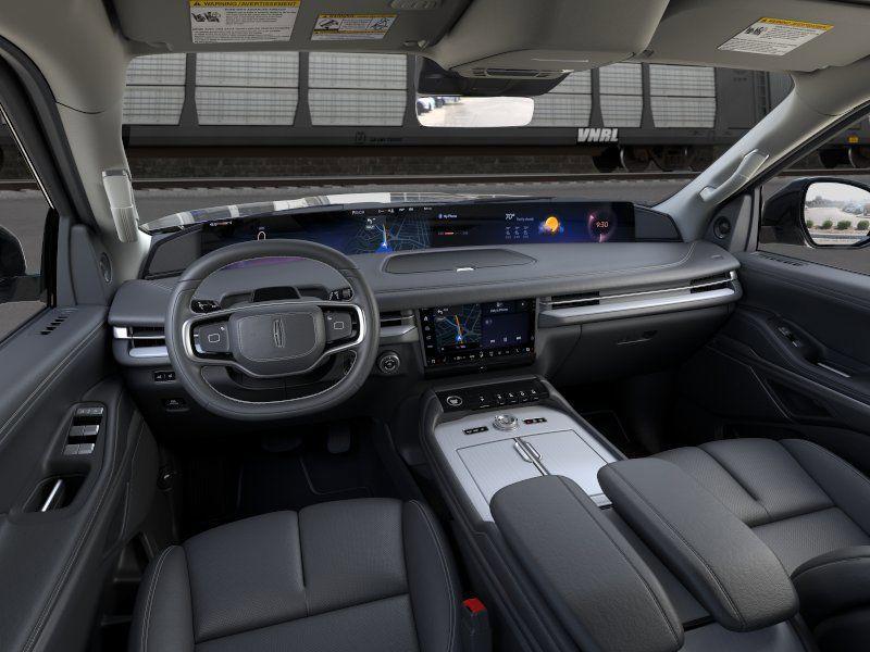 new 2026 Lincoln Navigator car, priced at $95,865