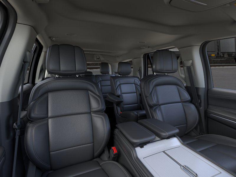 new 2026 Lincoln Navigator car, priced at $95,865