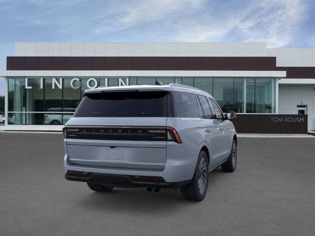 new 2025 Lincoln Navigator car, priced at $104,705