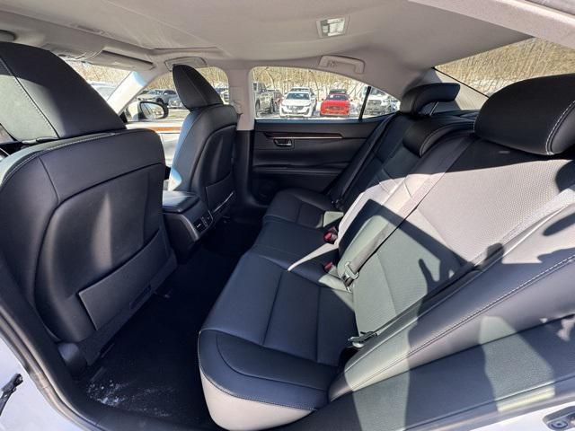 used 2017 Lexus ES 350 car, priced at $17,799