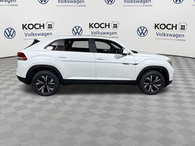 new 2026 Volkswagen Atlas Cross Sport car, priced at $38,026