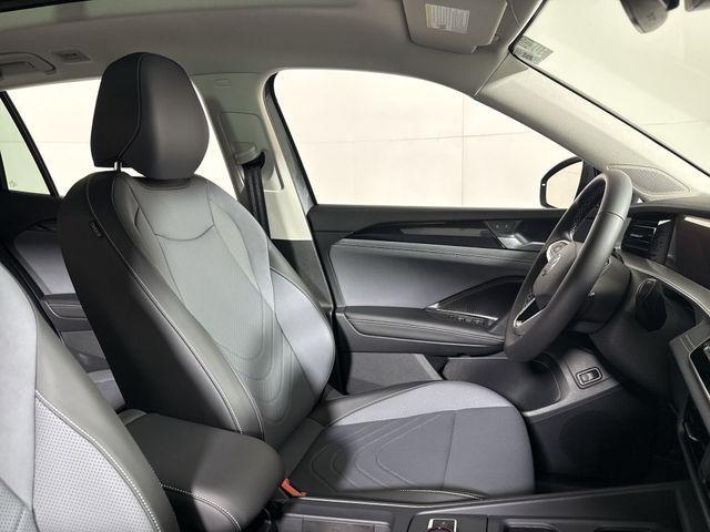 new 2025 Volkswagen Tiguan car, priced at $37,021