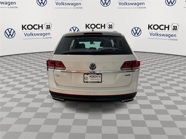 2022 Pure White Volkswagen Atlas