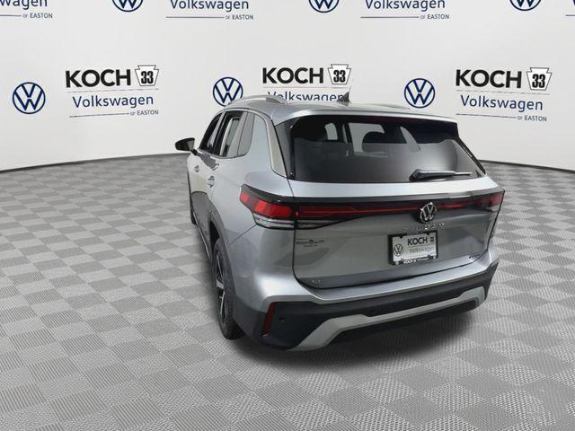 new 2025 Volkswagen Tiguan car, priced at $37,021
