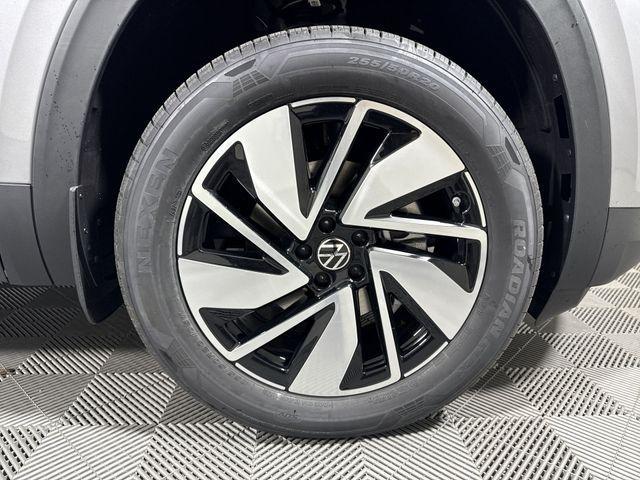 new 2026 Volkswagen Atlas car, priced at $47,412