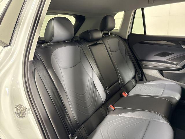 new 2025 Volkswagen Tiguan car, priced at $33,461