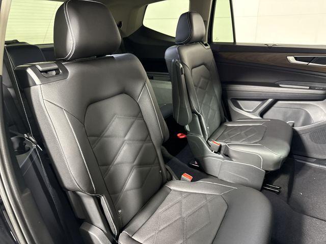 new 2026 Volkswagen Atlas car, priced at $44,199
