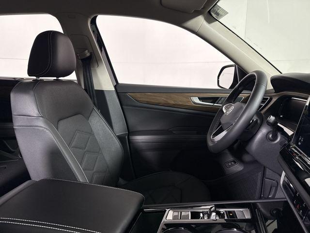 new 2026 Volkswagen Atlas car, priced at $44,199