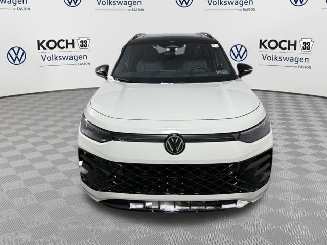 new 2026 Volkswagen Tiguan car, priced at $39,732
