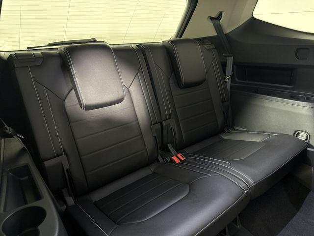 new 2026 Volkswagen Atlas car, priced at $48,562