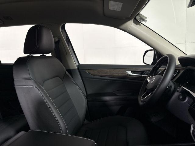 new 2026 Volkswagen Atlas car, priced at $48,562