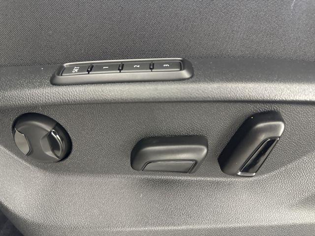 new 2026 Volkswagen Atlas car, priced at $48,562