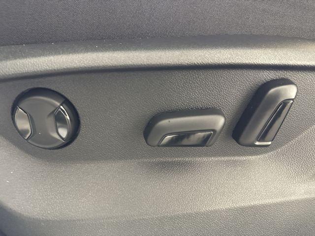 new 2026 Volkswagen Atlas Cross Sport car, priced at $46,217