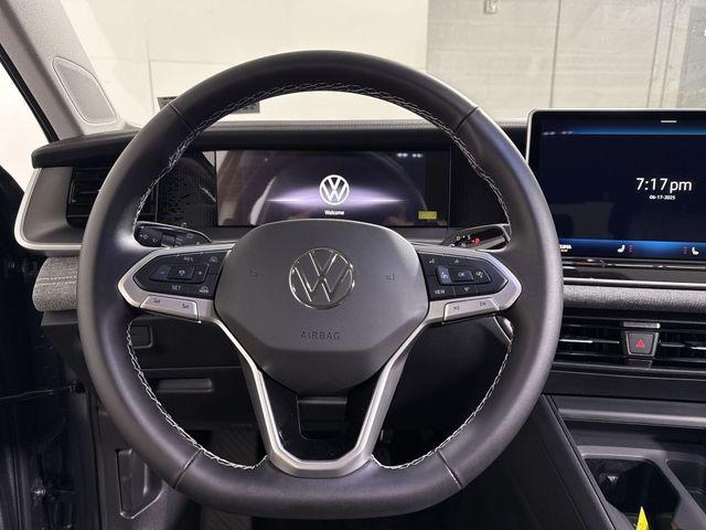 new 2025 Volkswagen Tiguan car, priced at $32,326