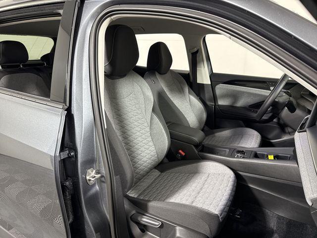 new 2025 Volkswagen Tiguan car, priced at $32,326