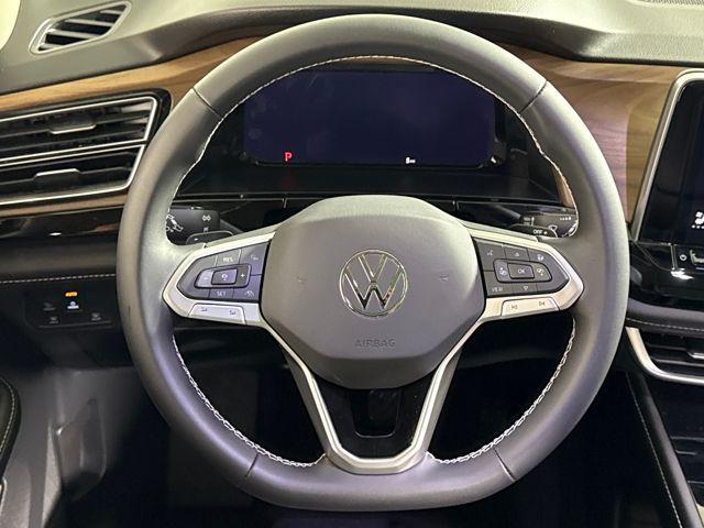 new 2026 Volkswagen Atlas car, priced at $44,625
