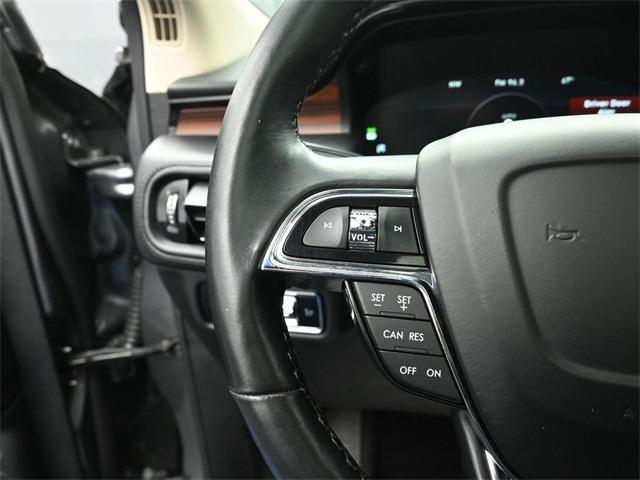 used 2023 Lincoln Nautilus car, priced at $38,999