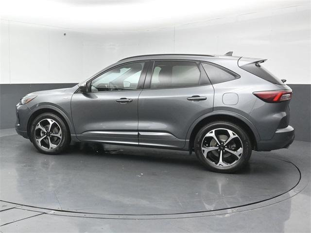 used 2023 Ford Escape car, priced at $26,999