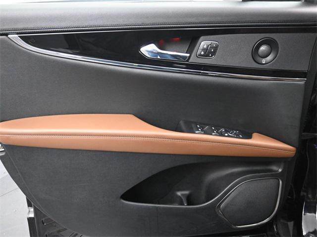 used 2023 Lincoln Nautilus car, priced at $42,999