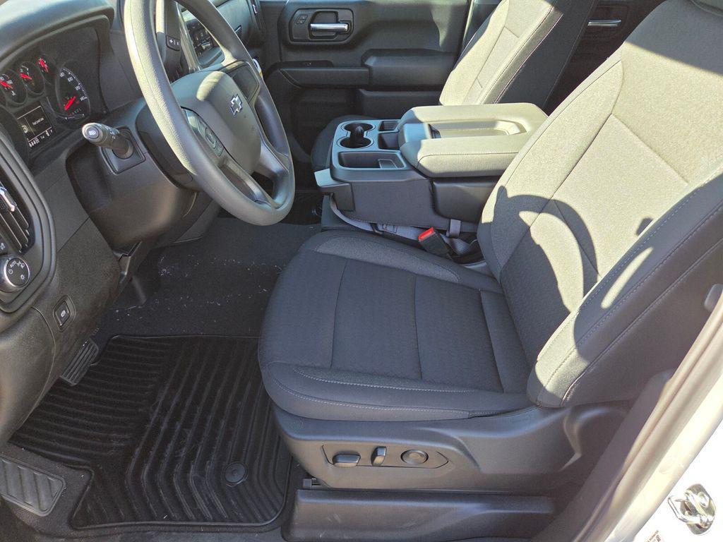 new 2025 Chevrolet Silverado 2500 car, priced at $69,135