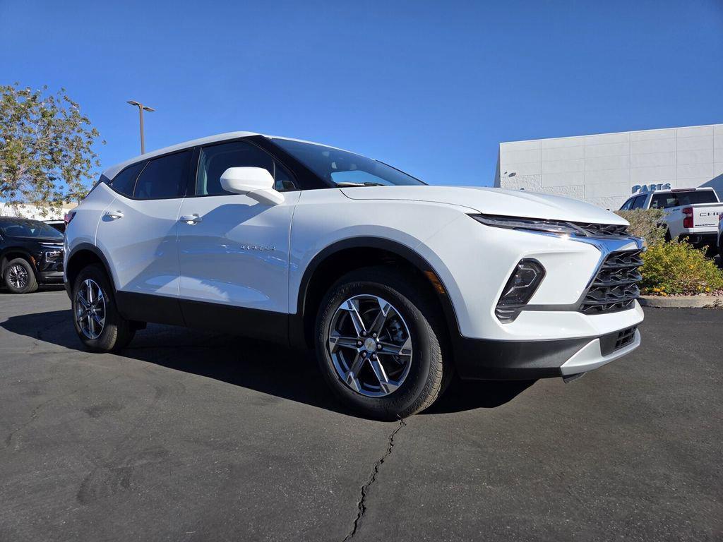 new 2026 Chevrolet Blazer car, priced at $33,071