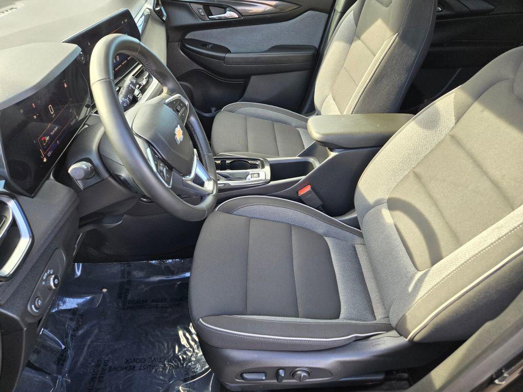 used 2024 Chevrolet TrailBlazer car, priced at $19,394