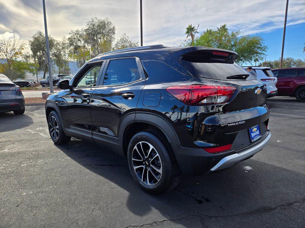 used 2024 Chevrolet TrailBlazer car, priced at $19,394