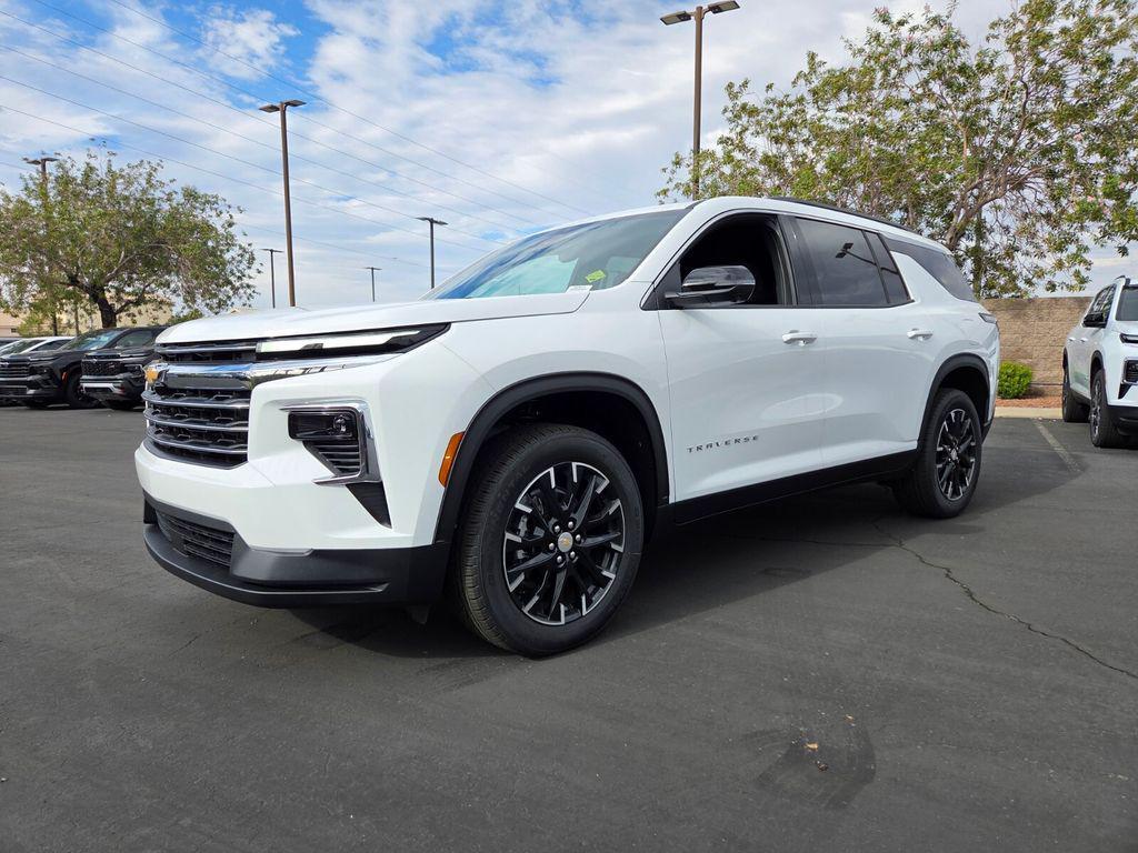 new 2026 Chevrolet Traverse car, priced at $47,544