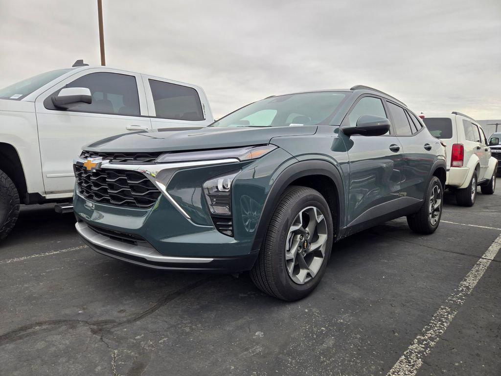 used 2025 Chevrolet Trax car, priced at $20,991
