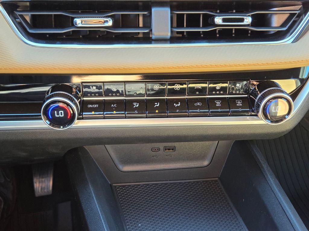 new 2026 Chevrolet Equinox car, priced at $37,260