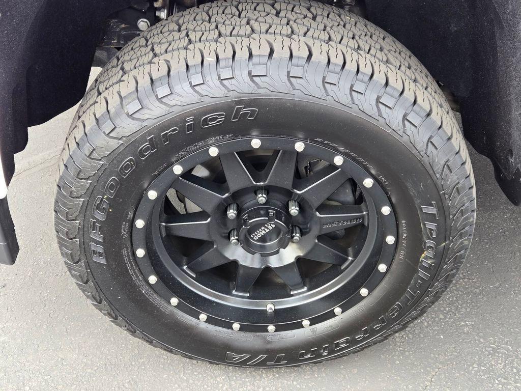 used 2018 Chevrolet Silverado 1500 car, priced at $22,991