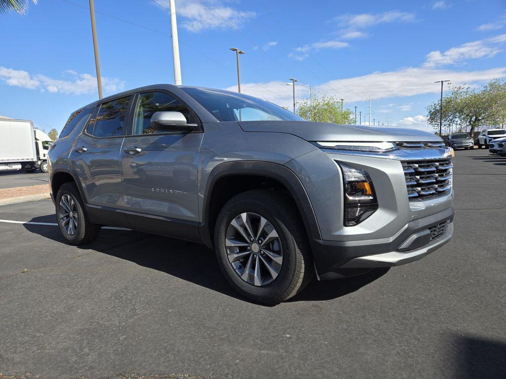 new 2026 Chevrolet Equinox car, priced at $30,890