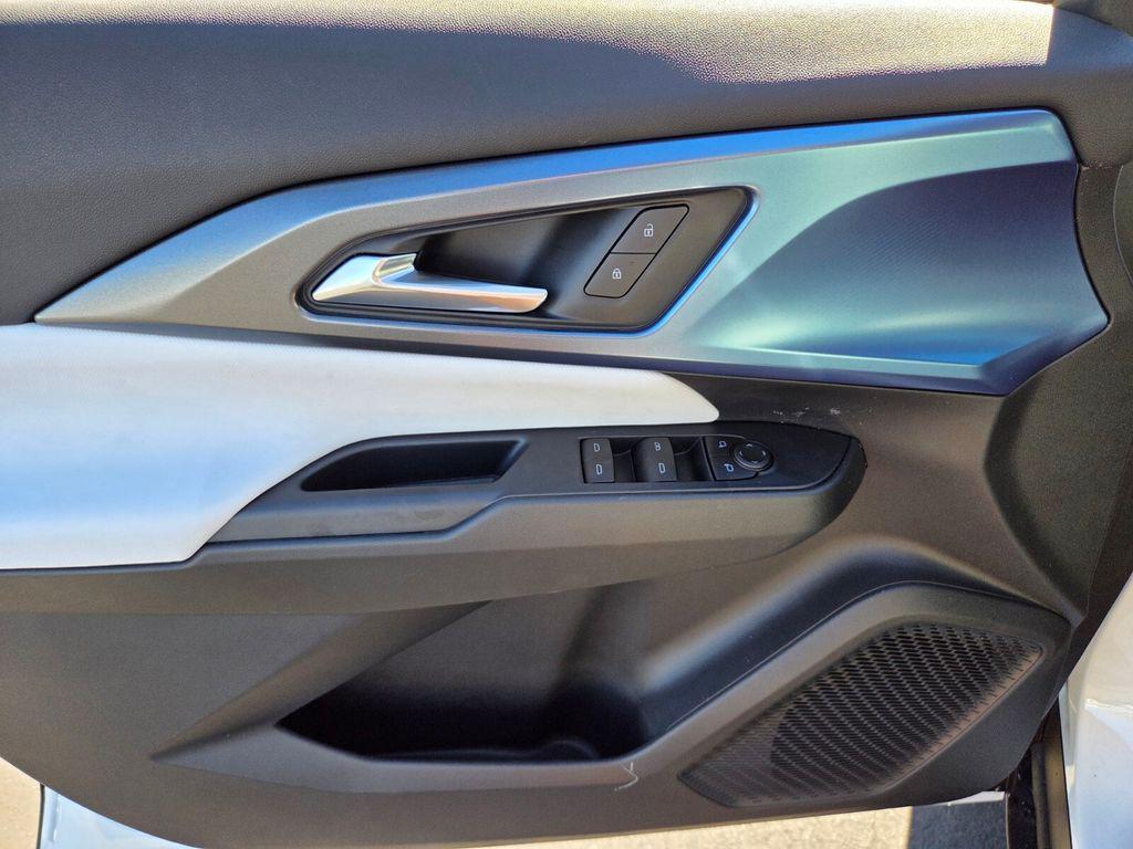 new 2026 Chevrolet Equinox EV car, priced at $45,115